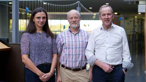 Dr Alyona Oryshchuk, Professor Bohlander, and Professor Peter Browett